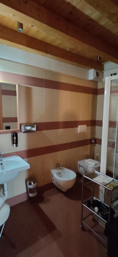 Marco Polo Hotel Vittorio Veneto Kültér fotó