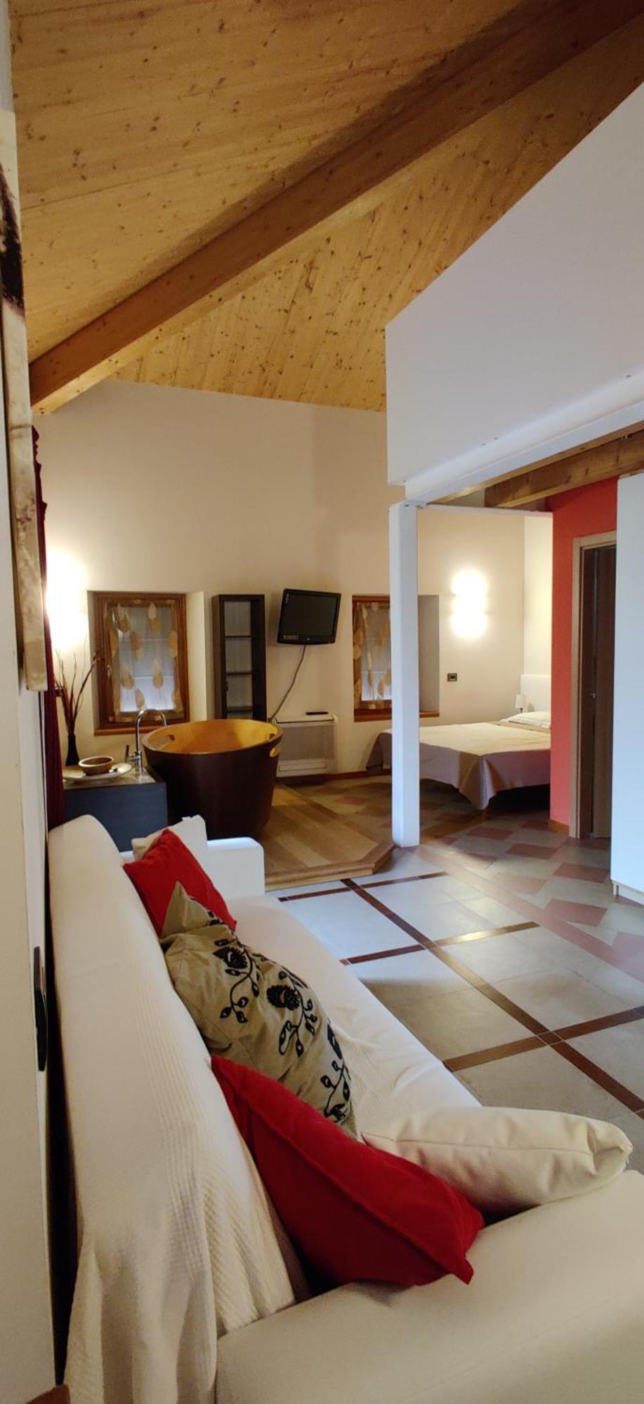 Marco Polo Hotel Vittorio Veneto Kültér fotó